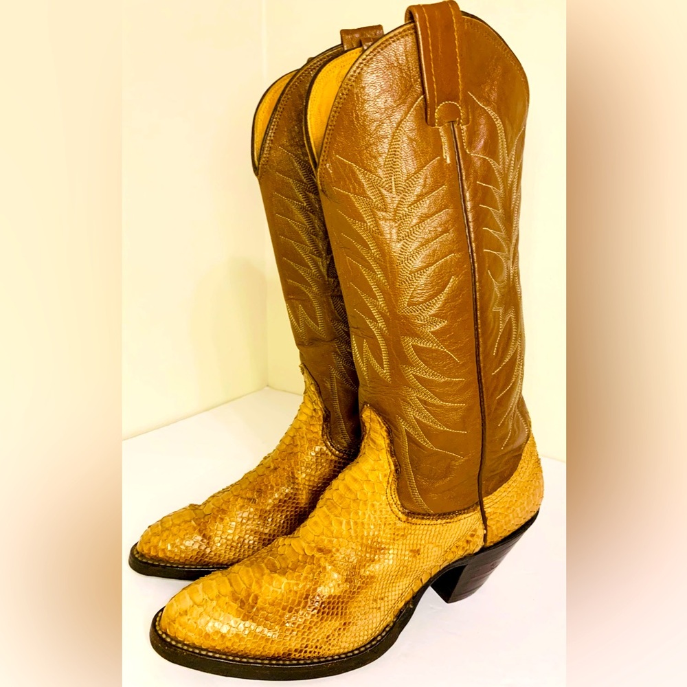 Vintage Nocona Brown and Tan Genuine Snakeskin Ladies Cowboy Boots SZ 7M! - Picture 3 of 11